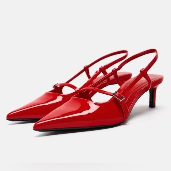 🔥🔥Zara Red kittens heels - Picture 1 of 8